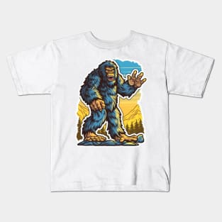 Bigfoot Design - Nostalgic Tribute to the Legendary Creature Kids T-Shirt